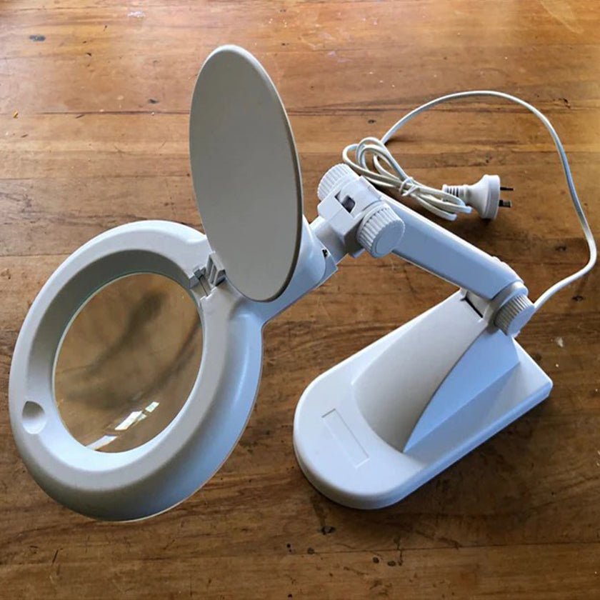 Desk Top LED illuminated Stand Magnifier - Magnifiers NZ