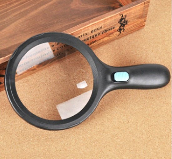 Large Hand Held Magnifier with LED Lighting - Magnifiers NZ